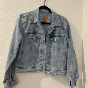 Women’s Gap jacket size M